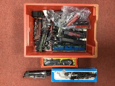 Lot 402 - Approximately fifteen 00 gauge locomotives for...
