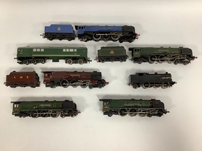Lot 657 - Seven Hornby-Dublo 00 gauge locomotives: four "...