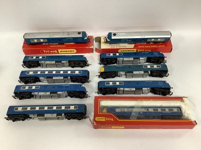 Lot 650 - Two Triang and Triang-Hornby "Blue Pullman"...