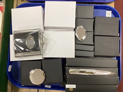 Lot 1110 - A Selection of Hip Flasks, pill boxes, compact...