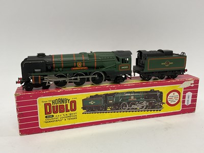 Lot 785 - A Hornby Dublo 'OO' Gauge/4mm Ref No 2235 Two...