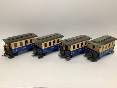 Lot 915 - Four L.G.B. 'G' Gauge/10mm Ref No 30211...