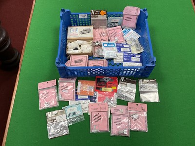 Lot 482 - A Quantity of N Scale / 2mm White Metal Model...