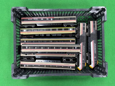 Lot 364 - A Hornby 00 gauge InterCity 125 High Speed...