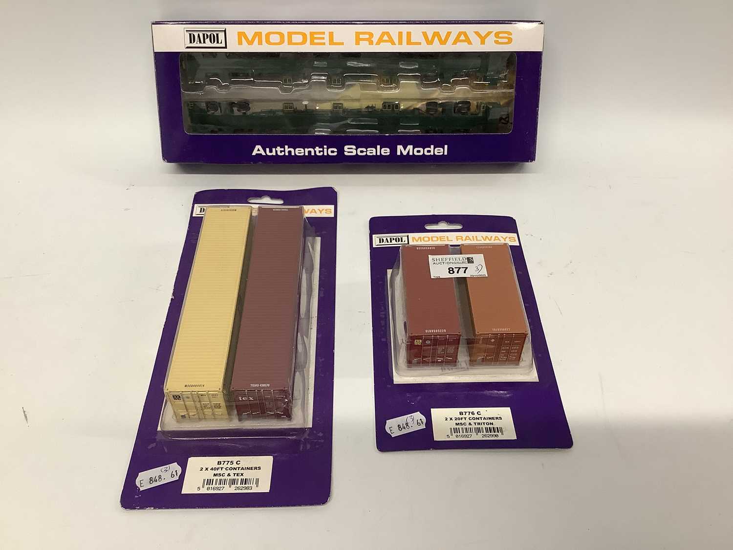 Lot 877 - A boxed Dapol 00 gauge FEA Spine Wagon...