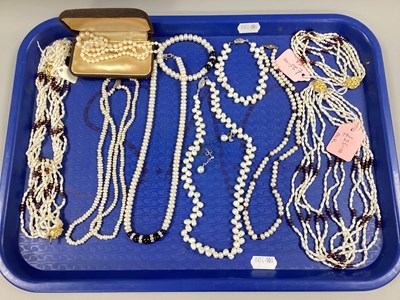 Lot 270 - A Small Collection of Pearl Bead Jewellery,...