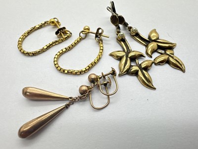 Lot 70 - A Pair of Modern Box Link Chain Drop Earrings,...