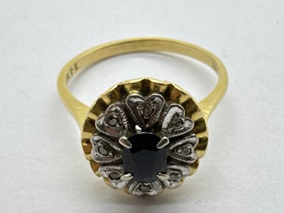 Lot 61 - A Vintage Stone Set Cluster Ring, of...