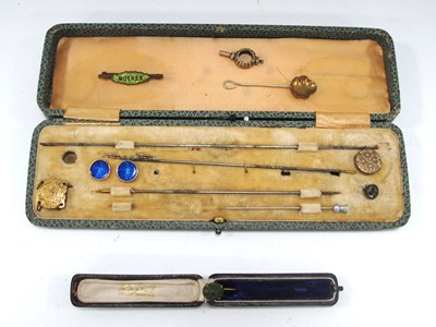 Lot 1338 - Scarab Beetle Stick Pin, studs, mother brooch,...