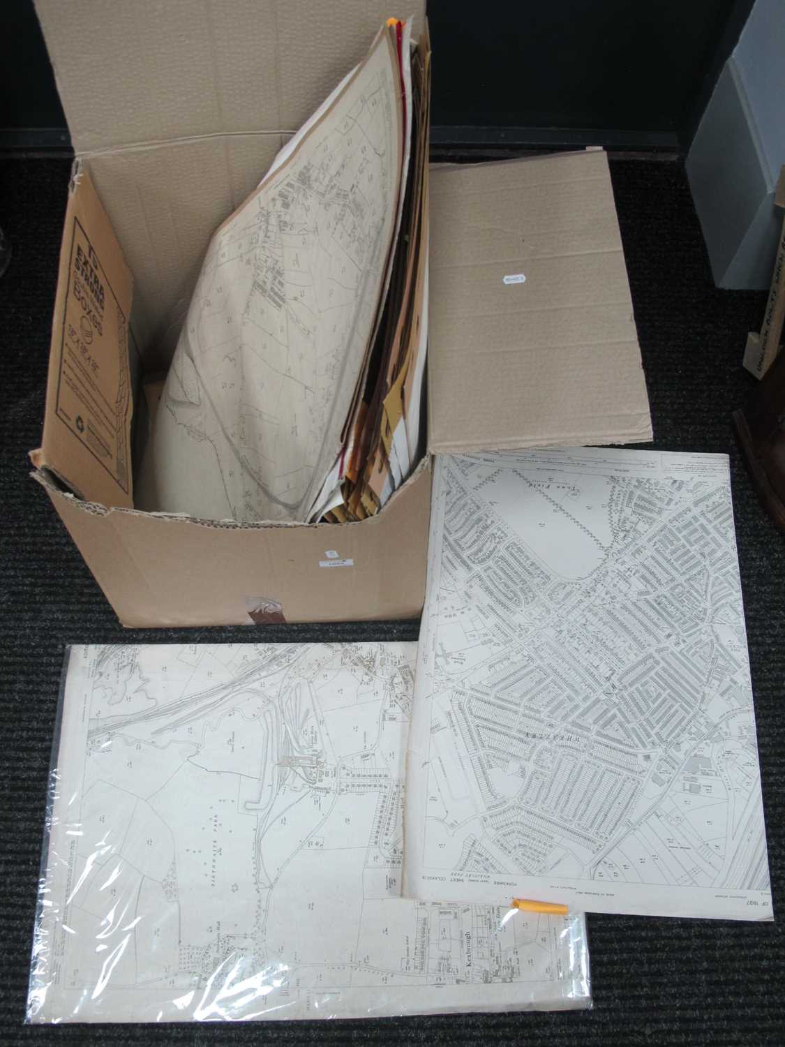 Lot 1055 - Maps: A quantity of local interest maps