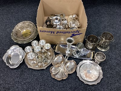 Lot 208 - A Collection of Assorted Plated Ware,...