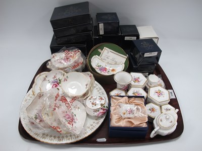 Lot 1158 - Royal Crown Derby 'Derby Posies' China in...