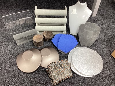 Lot 214 - Assorted Jewellery Display Items, including...