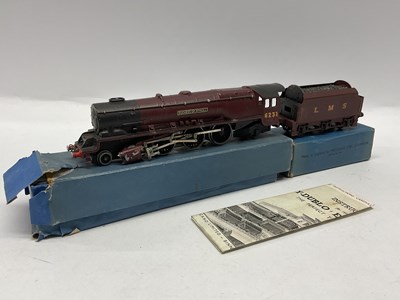 Lot 847 - A Hornby Dublo EDL2 4-6-2 3 Rail Duchess of...