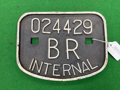Lot 316 - Railwayana - A Cast Iron British Railways...