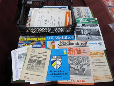 Lot 614 - European & Worldwide Football Programmes, a...