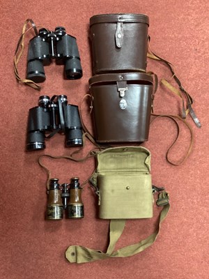 Lot 452 - WWI Galilean Binoculars, stamped 'A Tubeue'...