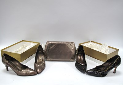 Lot 1470 - Gina Ladies Shoes Pewter Kid Size 5 and...