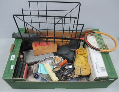 Lot 1057 - Chess Set, in Staunton box, metal magazine...