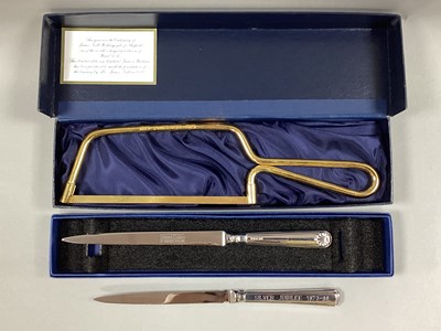 Lot 10 - United Cutlers of Sheffield Hallmarked Silver...