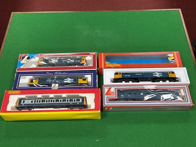 Lot 469 - Five boxed 00 gauge BR blue locomotives:...