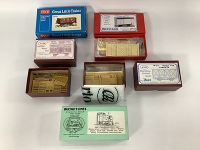 Lot 619 - A boxed Wright Lines 0-16.5 (7mm narrow gauge)...