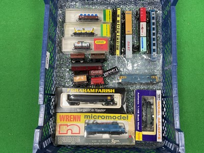 Lot 497 - A quantity of British outline N gauge...