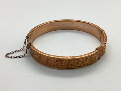 Lot 96 - An Antique 9ct Gold Hinged Bangle, of partial...
