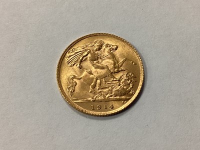 Lot 670 - 1914 George V Gold Half Sovereign.