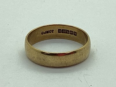 Lot 63 - A 9ct Gold Plain Wedding Band, (finger size...