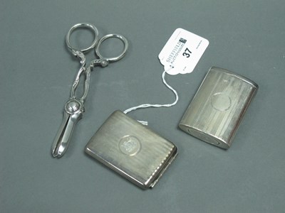Lot 37 - A Hallmarked Silver Vesta Case, (marks rubbed)...