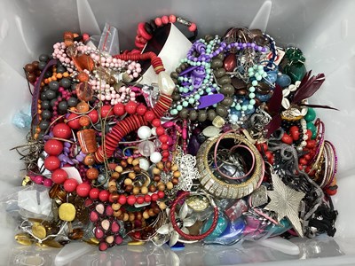Lot 197 - A Quantity of Assorted Modern Costume...