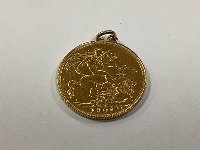 Lot 681 - 1900 Victoria Gold Sovereign, on applied mount.
