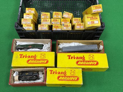 Lot 528 - Four boxed Triang TT locomotives: a "Merchant...