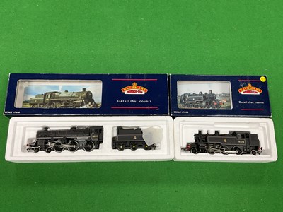 Lot 529 - Two boxed Bachmann 00 locomotives: a BR...