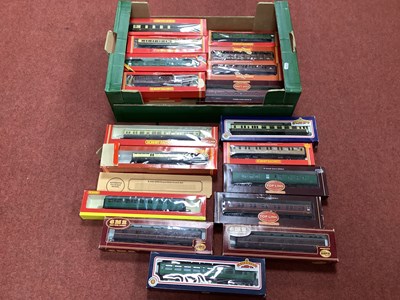 Lot 381 - Twenty boxed 00 gauge coaches by Hornby,...