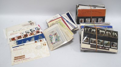 Lot 1394 - Stamps: A Selection of G.B. presentation packs...