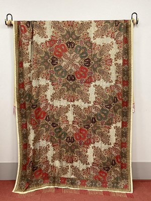 Lot 1468 - A Late XIX/Early XX Century Fine Wool Paisley...