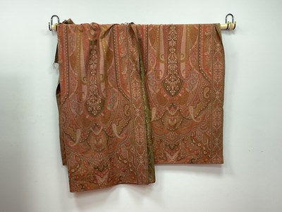 Lot 1467 - A Late XIX/Early XX Century Paisley Wool Shawl,...