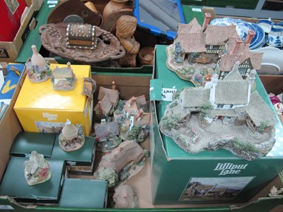 Lot 1109 - Lilliput Lane 'High Ghyll Farm', 'The Almonry'...