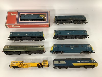Lot 632 - Eight 'OO' Gauge/4mm Unboxed Diesel...