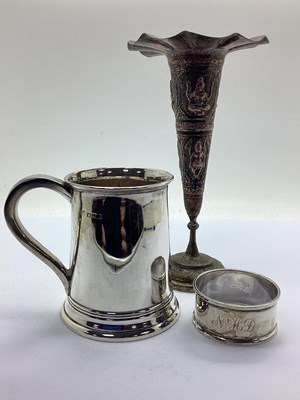 Lot 33 - A Hallmarked Silver Mug, Sheffield 1913, of...