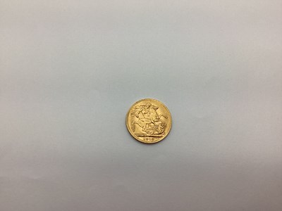 Lot 152 - 1913 George V Gold Sovereign.