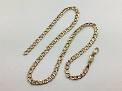 Lot 134 - A 9ct Gold Curb Link Chain, (broken) (4.8grams).