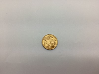 Lot 150 - 1911 George V Gold Sovereign.