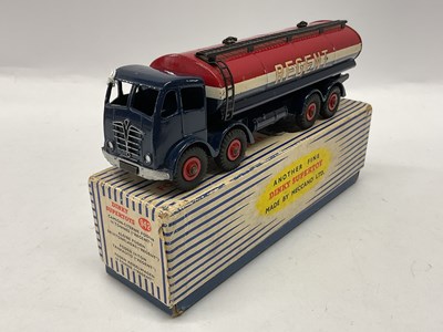 Lot 897 - Original Dinky Toys No 942 Foden 14-Ton Tanker,...