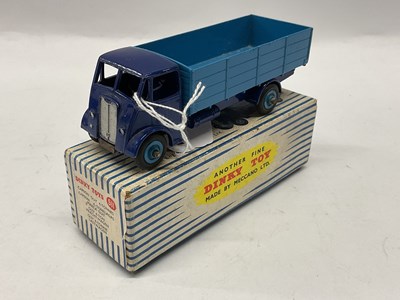 Lot 886 - Original Dinky Toys No. 511 Guy 4 Ton Lorry,...