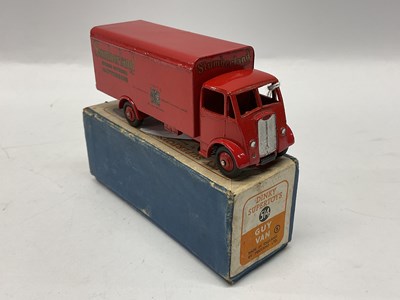 Lot 887 - Original Dinky Supertoys No 514 Guy Van...