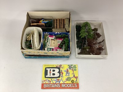 Lot 811 - A Quantity of Britain's Plastic Garden Items,...