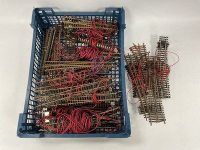 Lot 476 - Approximately twenty-five Peco 00 gauge points,...